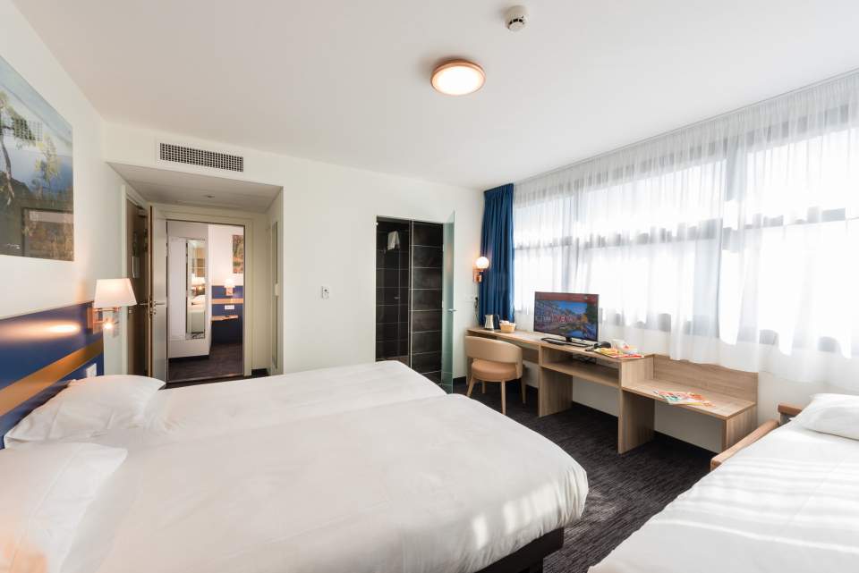 Chambre Famille du K Hôtel Strasbourg · Hôtel 3 étoiles à Strasbourg